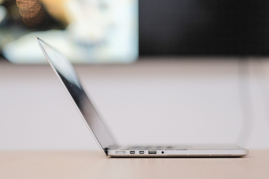 blog?.featuredImageAlt